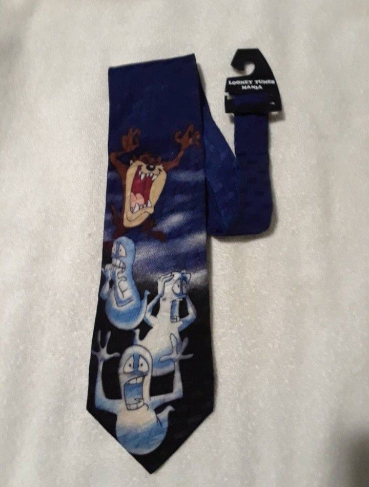 Vintage Looney tunes Halloween taz & ghosts tie