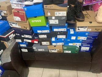 Zapatos Y Tenis En Venta. Sizes. Y Diferentes Precios