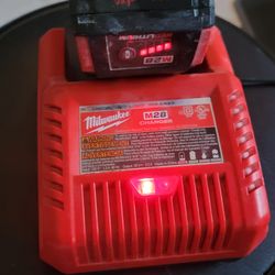 Milwaukee M28 48-11-2830 Lithium Battery & Charger