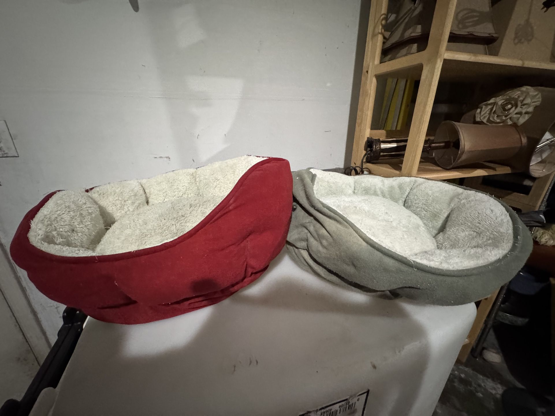 Dog Cat Bed $5 Each 