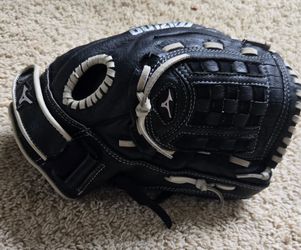 Mizuno 12 inch glove