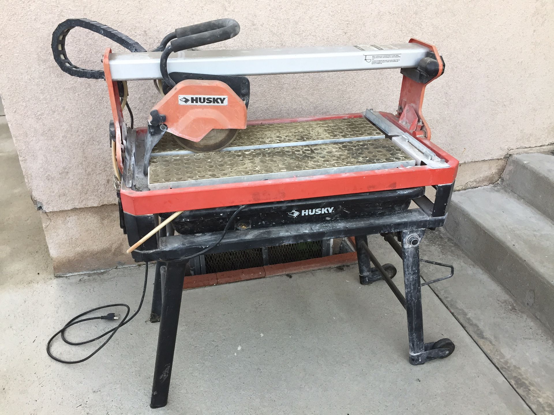Husky THD1150L Bridge Saw/Tile Cutter for Sale in San Pedro, CA OfferUp