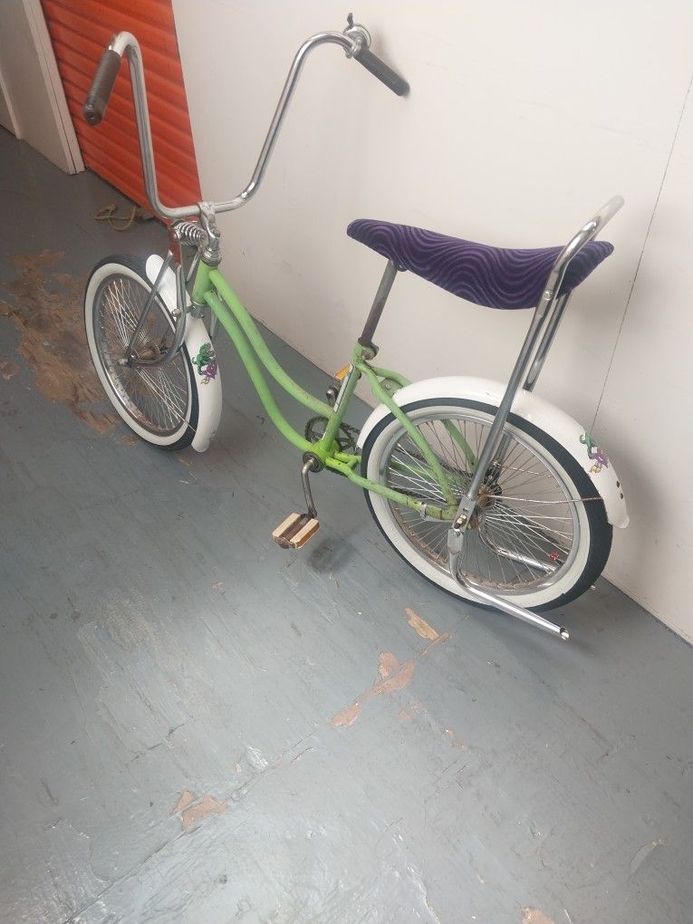 20" Cruiser Bike Banana Seat Bike