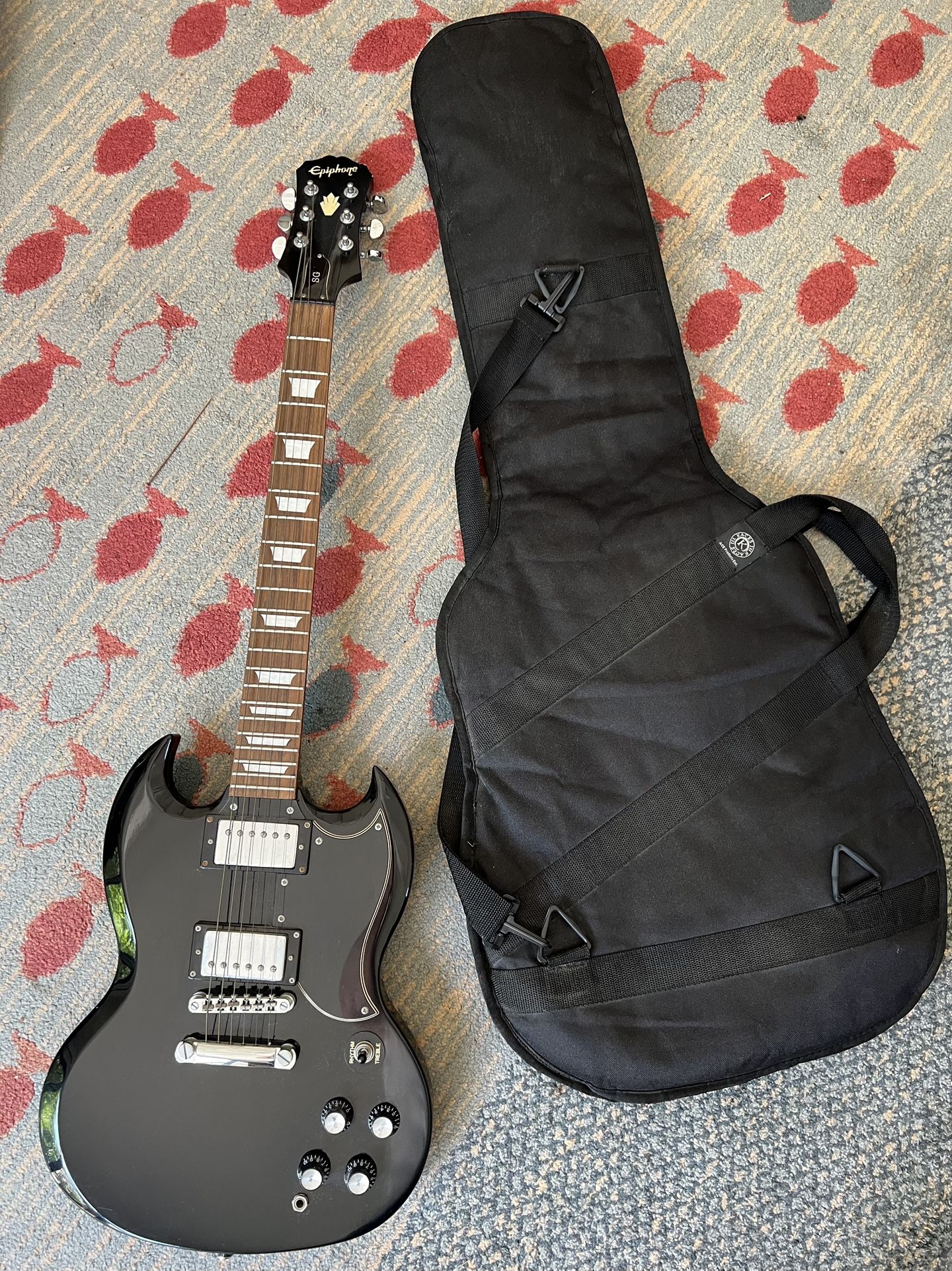 Epiphone SG Standard Electric Guitar Ebony (gig bag included)