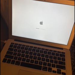 Apple Macbook Air