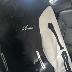 Amiri Bomber 