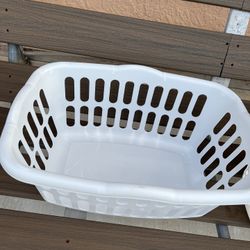 two plastic drawers in good condition