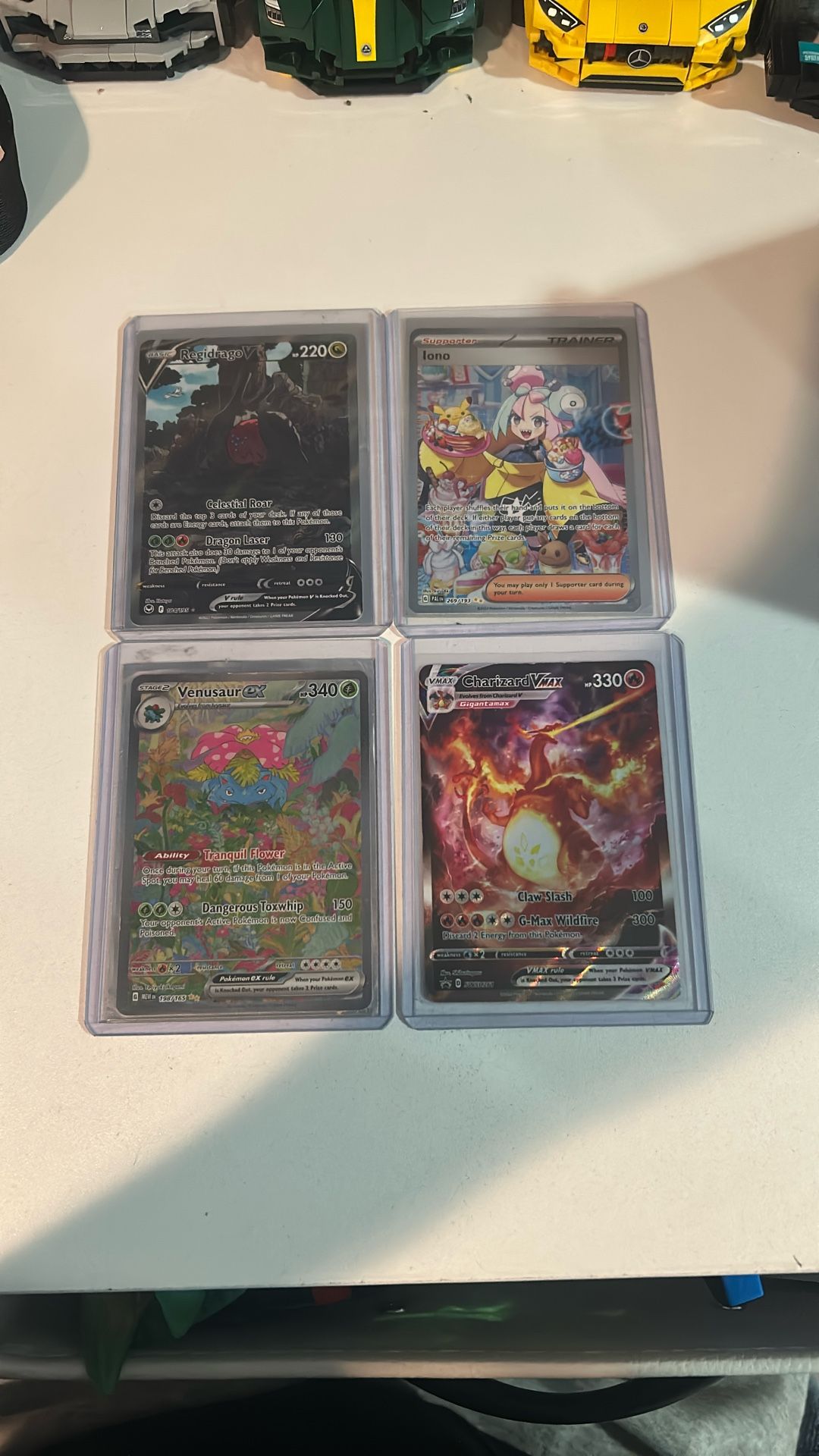 4 Pokémon Cards