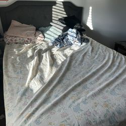 Full Size Bed (Mattress & Spring Included)