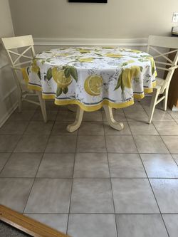 Dining Table + 2 Ethan Allen Chairs + Cover – $100 (Moving Sale)