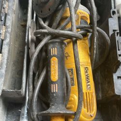Dewalt