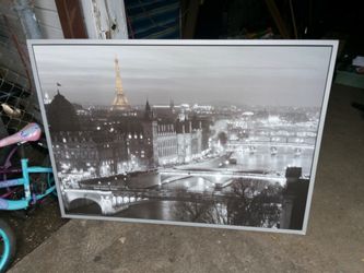 Large Eiffel Tower Picture 