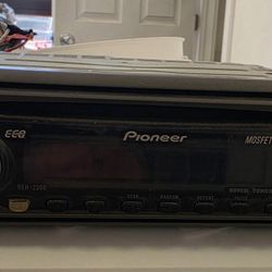 Pioneer DEH-2300 Car Stero