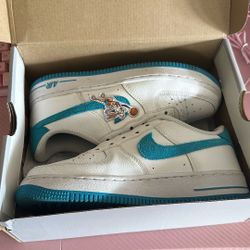 Nike Air Force 1 Space jam