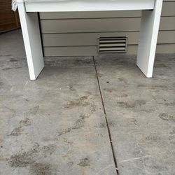 IKEA Malm Dressing Table 