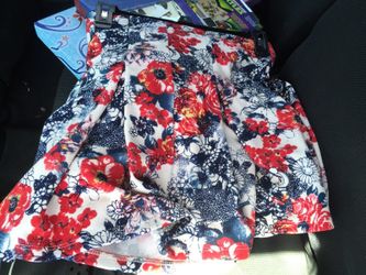 Skirt size medium
