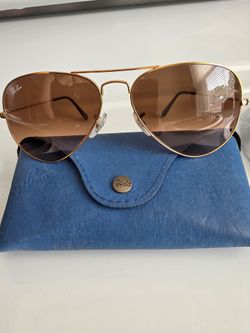 *BRAND NEW IN CASE* RAY BAN AUTHENTIC AVIATOR STYLE SUNGLASSES (RB3025) GOLD W/ POLARIZED BROWN LENSES (NON PRESCRIPTION)