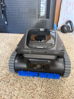 MOVA Diver A10 Robot Pool Cleaner