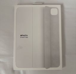 Apple Smart Folio for iPad Pro 11-inch (M4) -White ​​​​​​​New