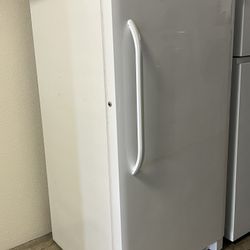 FRIGIDAIRE FREEZER ONLY