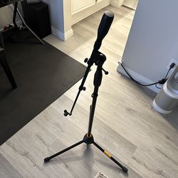 Microphone stand - heavy duty with lots of adjustability