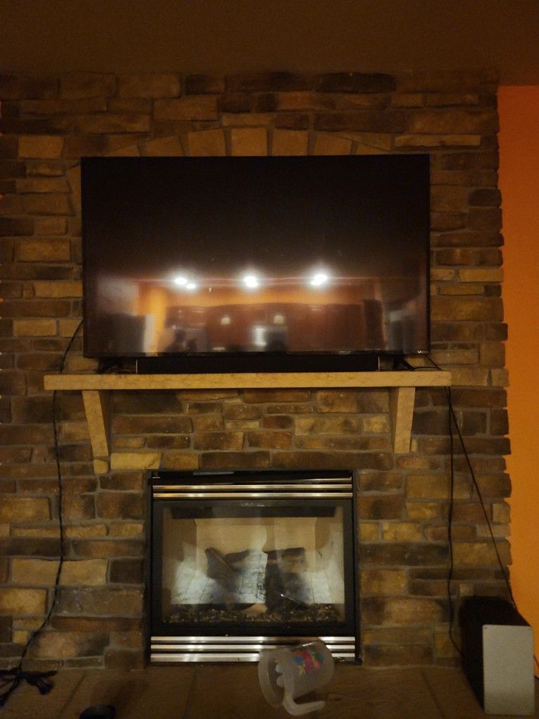 65 Inch Vizio TV