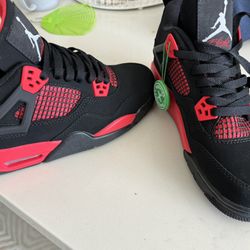 Jordan Retro 4