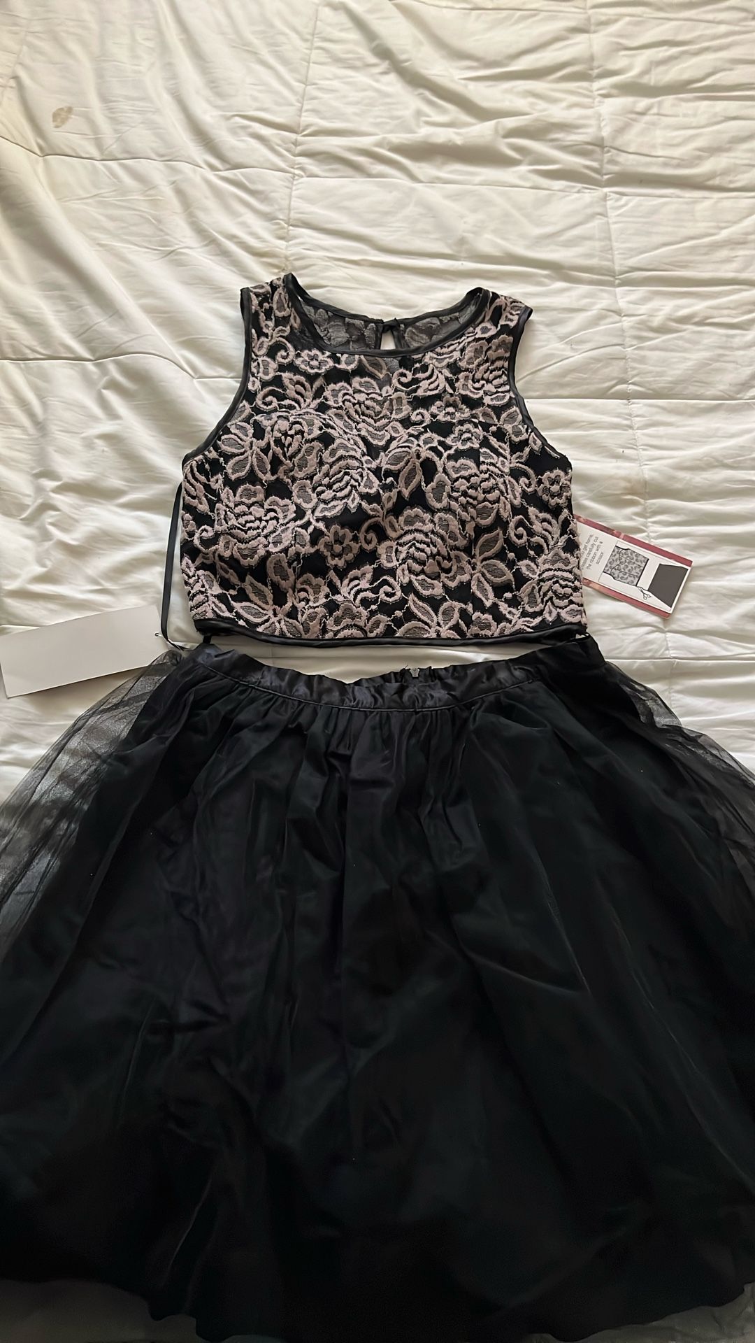 NEW Women”s Party Dress 2 Piece - Size 9