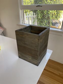 Wooden Kitchen Utensil Holder