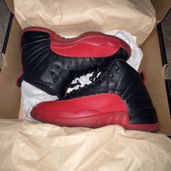 Jordan 12 Flugame