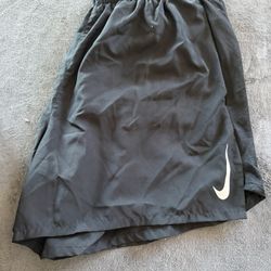 Nike Dri-Fit Black Shorts XL