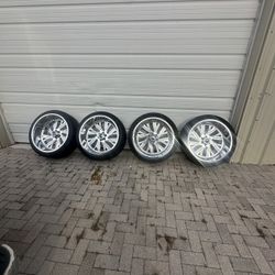 24x12 Wheels 