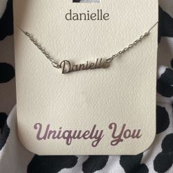 Name necklace