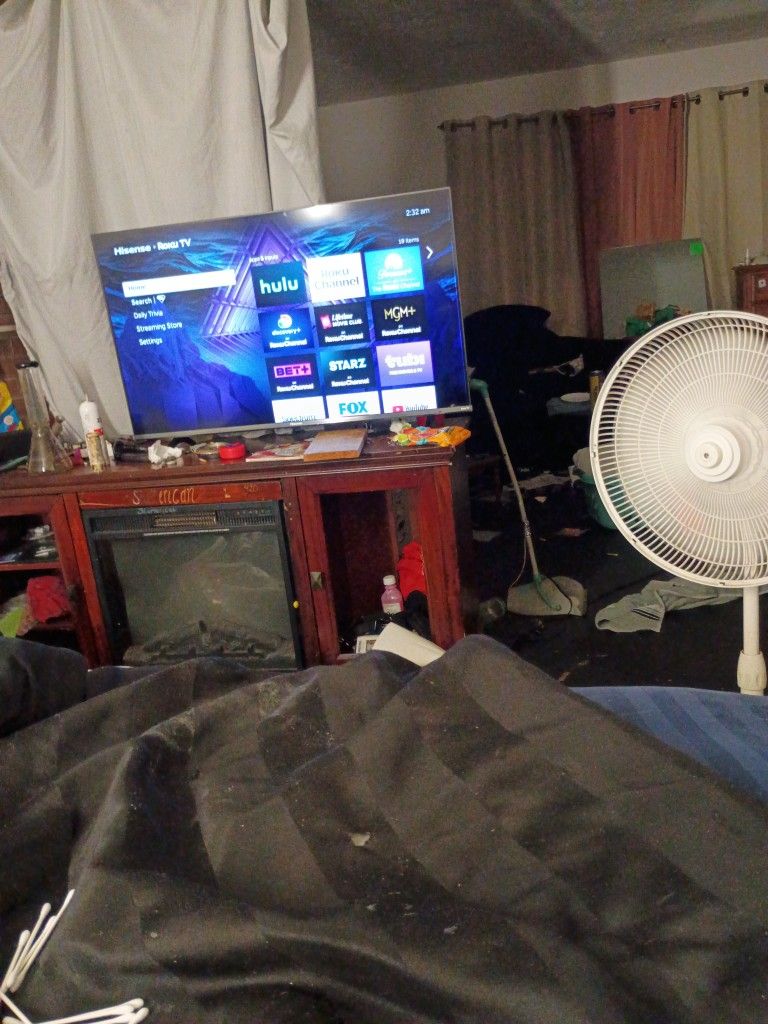 43 In Hisense Roku Tv