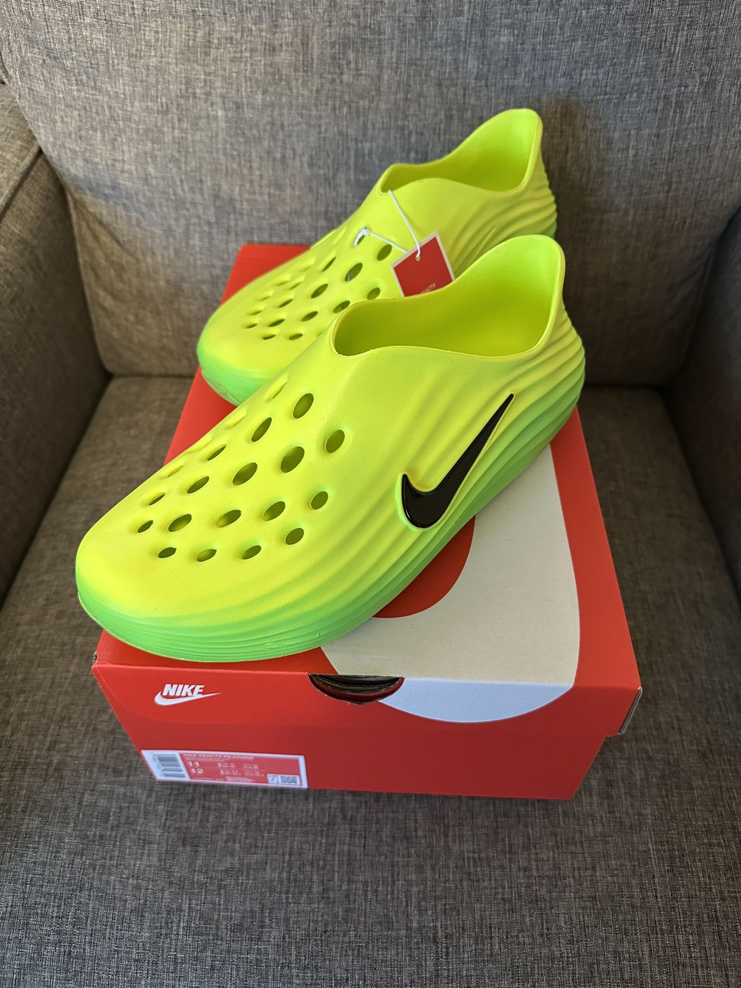 Nike ReactX Rejuven8 Green Strike Size 11 $85