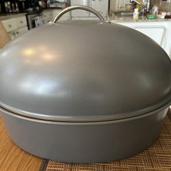 Large Roasting Pan With Domed Lid