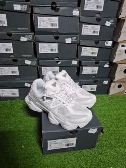 New balance 9060, color blanco.