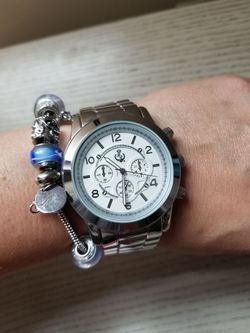 Premier Designs boyfriend watch