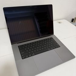 MacBook Pro M1 16”