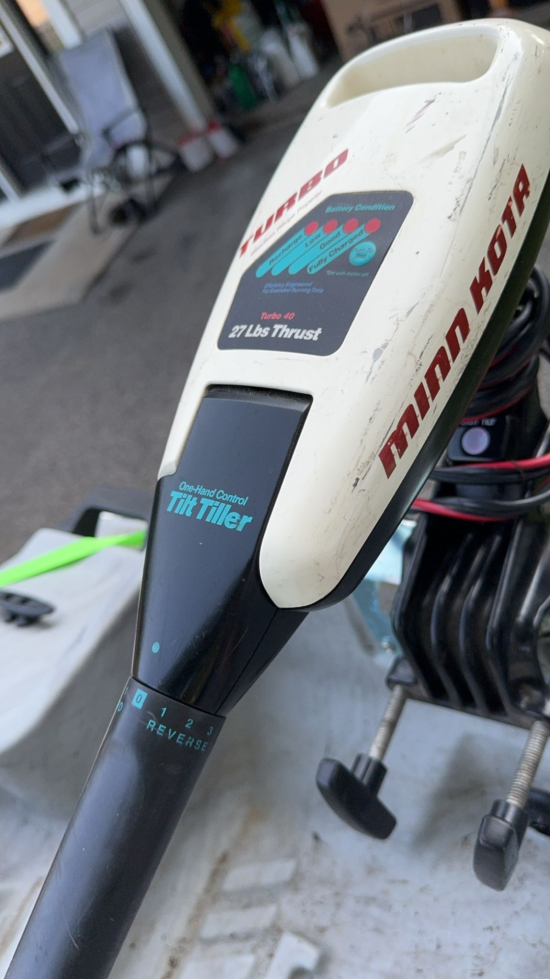 27Lb thrust mini koda trolling motor