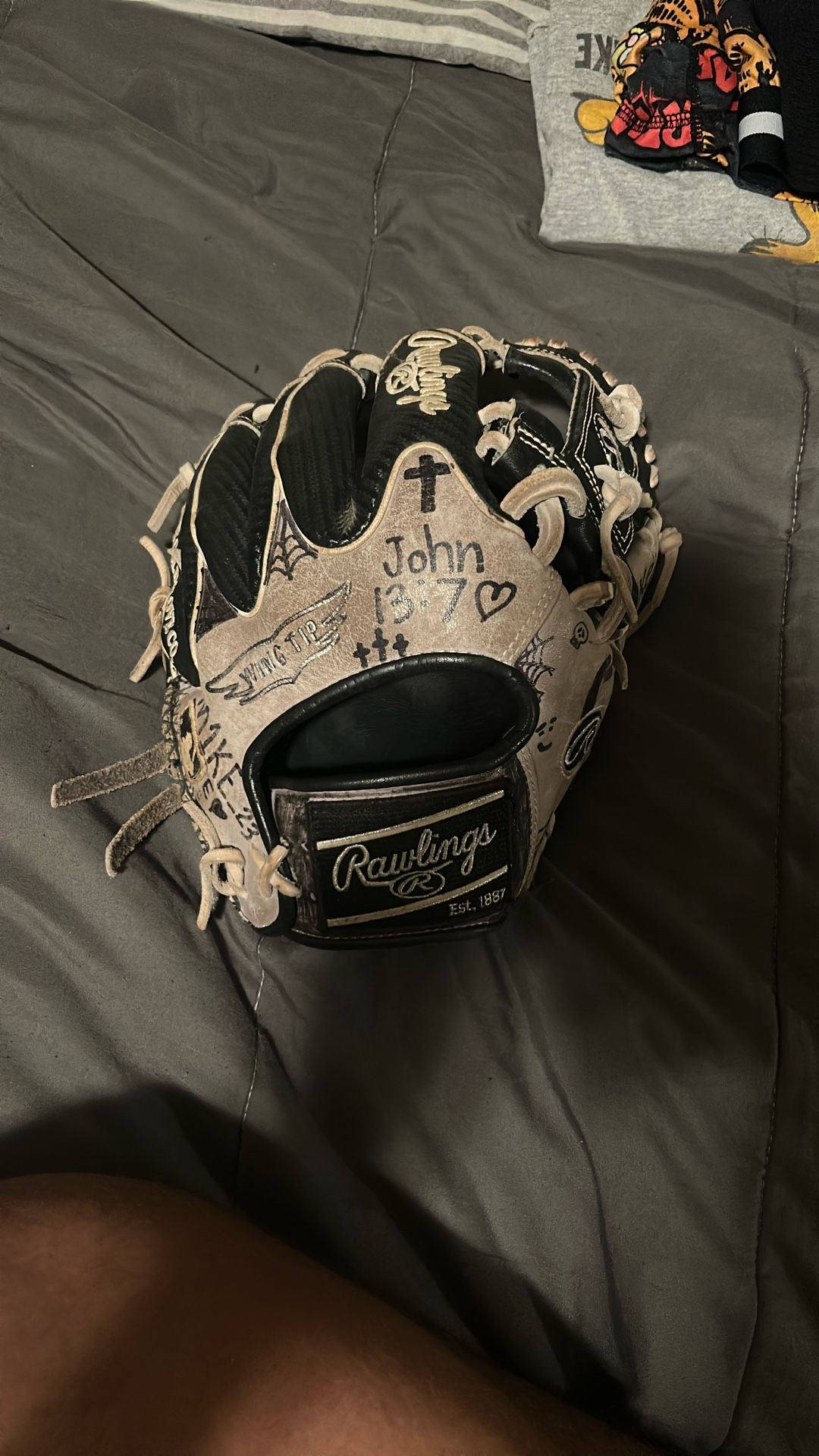 Rawlings heart of the hide
