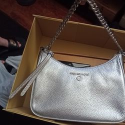Micheal kors - Jet Set Charm- Small Metallic Purse With Original Box Included 