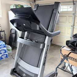 Norditrak Commercial 2950 Treadmill