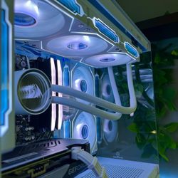 Gaming PC: RTX 4070 | Ryzen 9600x | 32GB DDR5