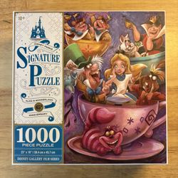 Disney Alice In Wonderland 1000 Piece Signature Puzzle