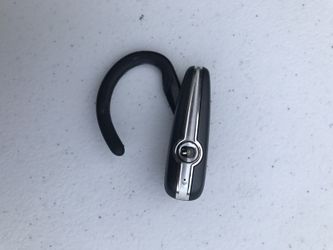Plantronics Bluetooth earpiece
