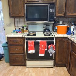 O'Keefe & Merritt Stove Double Oven