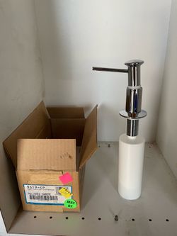 Kitchen soap dispenser