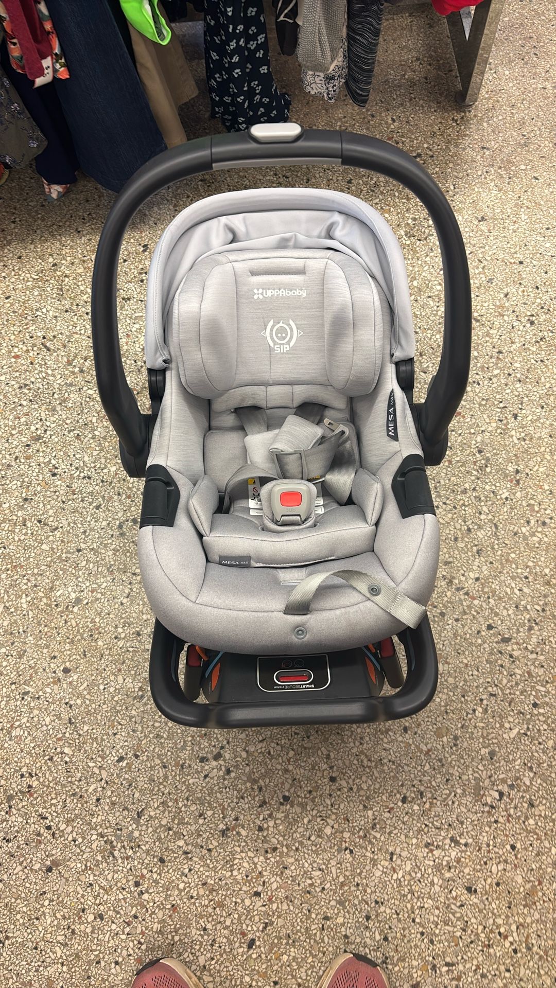 UPPABABY Mesa Max Car seat