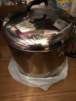 Large pot